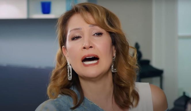 Feraye odkryje, że Melis jest szantażowana przez Ragipa.