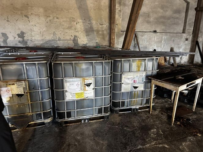 Alarm w Inowrocławiu! Ktoś zrzucił bardzo niebezpieczną substancję do kanalizacji