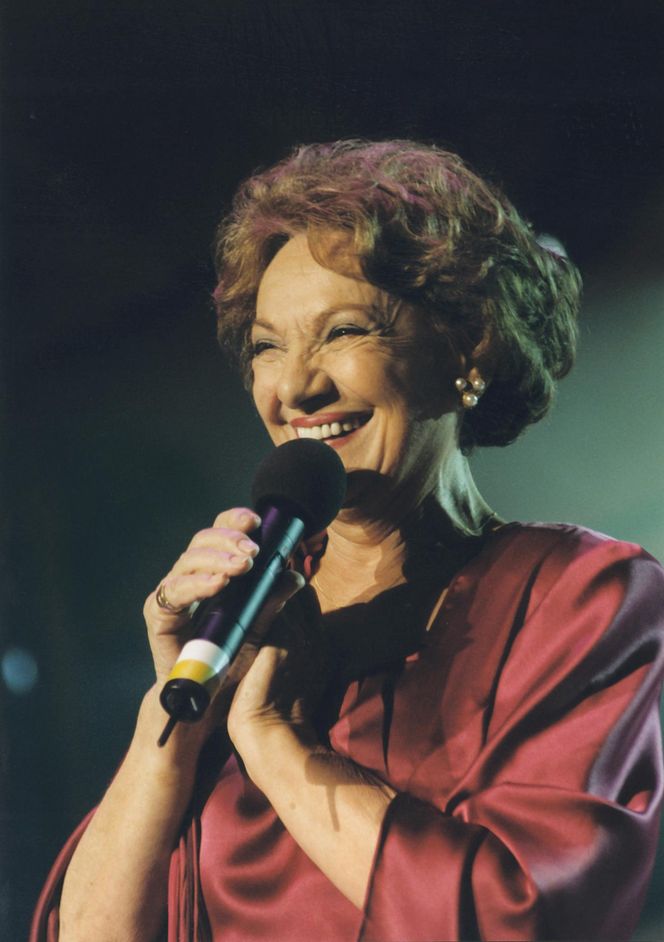 Była ikoną telewizji w PRL, dziś skończyłaby 100 lat. Irena Dziedzic nie miała łatwego życia