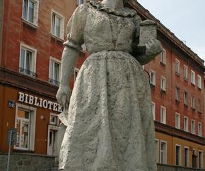 Tychy. Sztuka w przestrzeni miasta