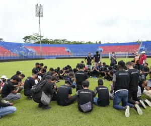 Tragedia na stadionie w Indonezji. Postawiono zarzuty sześciu osobom