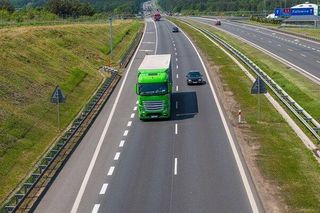 Utrudnienia na autostradzie A4. Powodem transport ciężkiego sprzętu do Opola