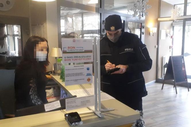 Władysławowo: Kilkuset gości w jednym hotelu! Wkracza policja i sanepid