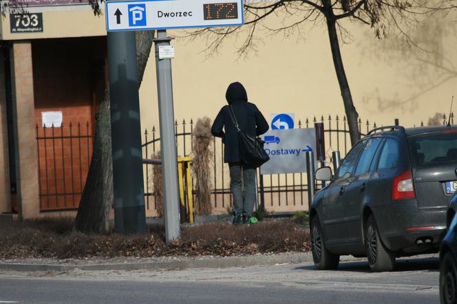 Wiosenna Kasia Tusk i Donald na hulajnodze