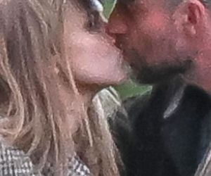 Tak całuje Kaczorowska