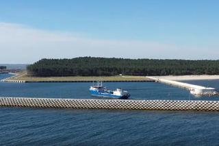 Pogłębiarka Ursa już pływa po Mierzei Wiślanej