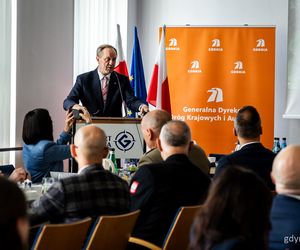 Posiedzenie sejmowej Komisji Infrastruktury w Porcie Gdynia