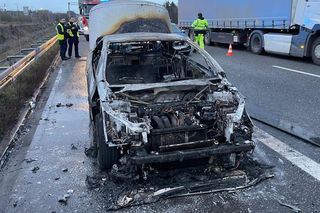 Pożar samochodu na A4. Utrudnienia w kierunku Wrocławia