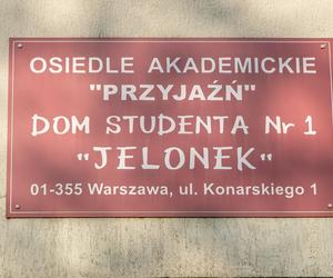 Osiedle Akademickie Przyjaźń na warszawskich Jelonkach. Dom Studenta Jelonek przy ul. Konarskiego 1