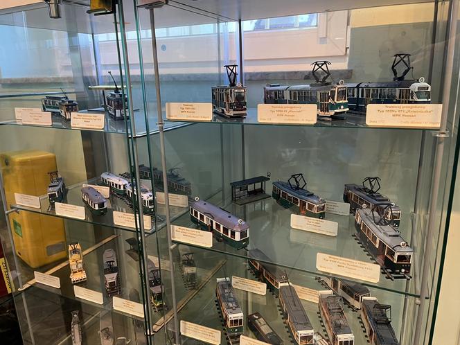 Katarzynki 2023. Zwiedzanie Muzeum MPK Poznań