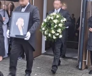 Kayah pożegnała mamę