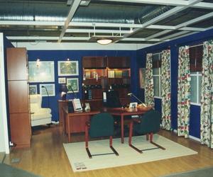 W 1998 roku w Krakowie otwarto sklep IKEA. Te zdjęcia nigdy wcześniej nie były publikowane!