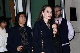Angelina Jolie spotyka się z MILIARDEREM?! Znajomi aktorki wyjaśniają 