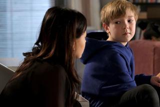 	M jak miłość odc. 1729. Szymek (Staś Szczypiński), Iza (Adriana Kalska)