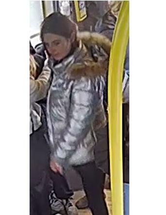 Kobieta i mężczyzna okradli pasażerkę autobusu w Sosnowcu