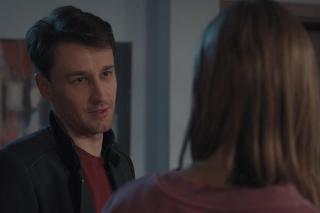 	M jak miłość odc. 1793. Justyna (Magdalena Wieczorek), Krzysiek Maliszewski (Adrian Brząkała)