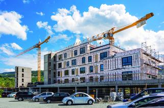 Montaż gotowych modułów o konstrukcji drewnianej