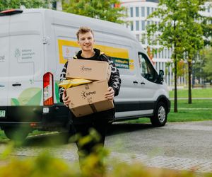 InPost, jako pierwsza firma kurierska w Polsce, automatycznie i codziennie weryfikuje kierowców