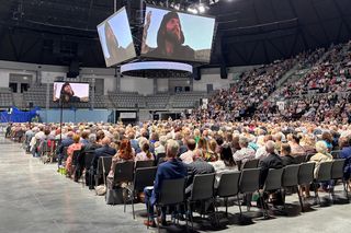 Kongres Świadków Jehowy w Olsztynie. W hali Urania spotka się ponad 3 tys. uczestników