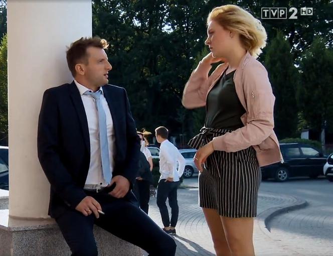 M jak miłość, odcinek 1466: Ula (Iga Kreft), Bartek (Arkadiusz Smoleńśki)