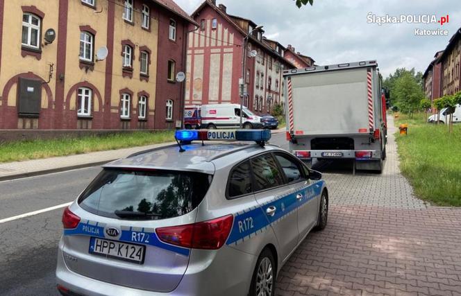 Katowice. Policjanci zatrzymali podejrzanych o włamanie do bankomatu