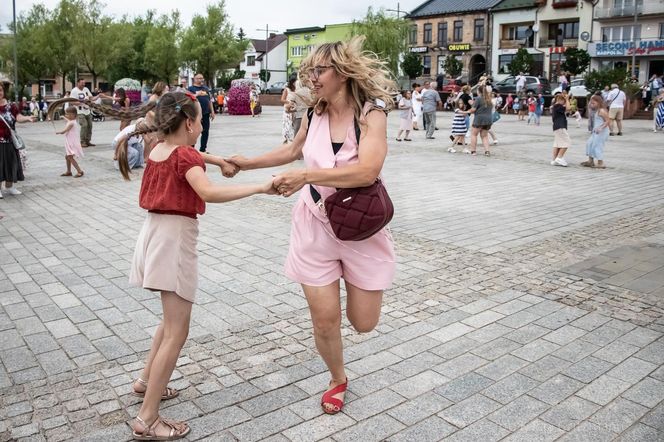 Starachowickie potańcówki na Rynku 2025