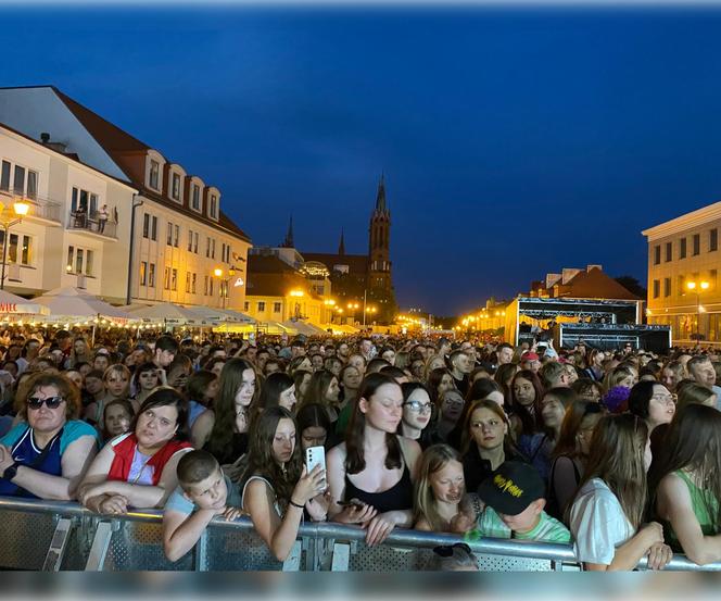 Dni Miasta Białegostoku 2024. Enej i Margaret przyciągnęły tłumy na Rynek Kościuszki [ZDJĘCIA]