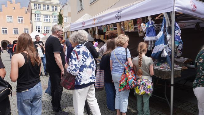 Dni Olsztyna 2025. Dziesiątki wystawców i setki olsztynian na Jarmarku Jakubowym