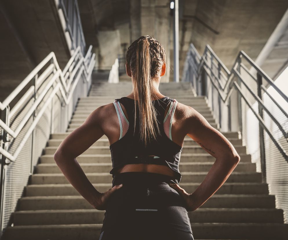 Ćwiczenia na odstające łopatki - jak skorygować wystające łopatki?