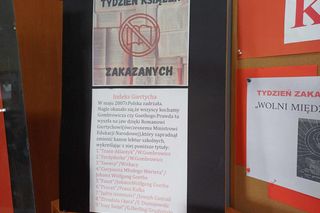Uwaga CENZURA! Tych książek w bibliotece nie wypożyczycie [ZDJĘCIA]