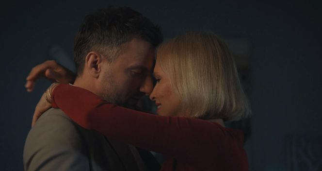 M jak miłość odc. 1876. Dorota (Iwona Rejzner), Bartek (Arkadiusz Smoleński)