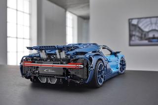 Bugatti Chiron z klocków LEGO