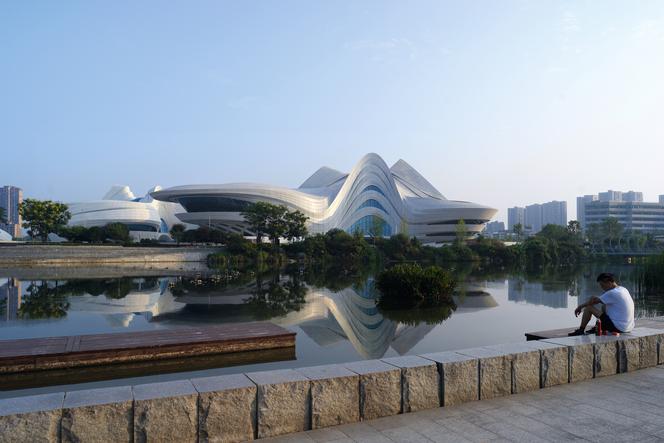 Centrum artystyczno-kulturalne Changsha Meixihu w Chinach_Zaha Hadid Architects_11