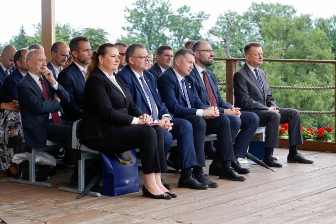 Politycy PiS zjechali na pielgrzymkę ojca Rydzyka