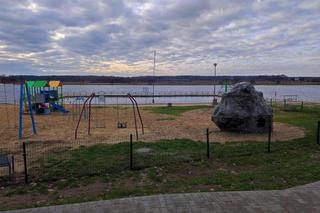 Odnowione molo nad siedleckim zalewem wygląda lepiej i jest bezpieczniejsze dla użytkowników