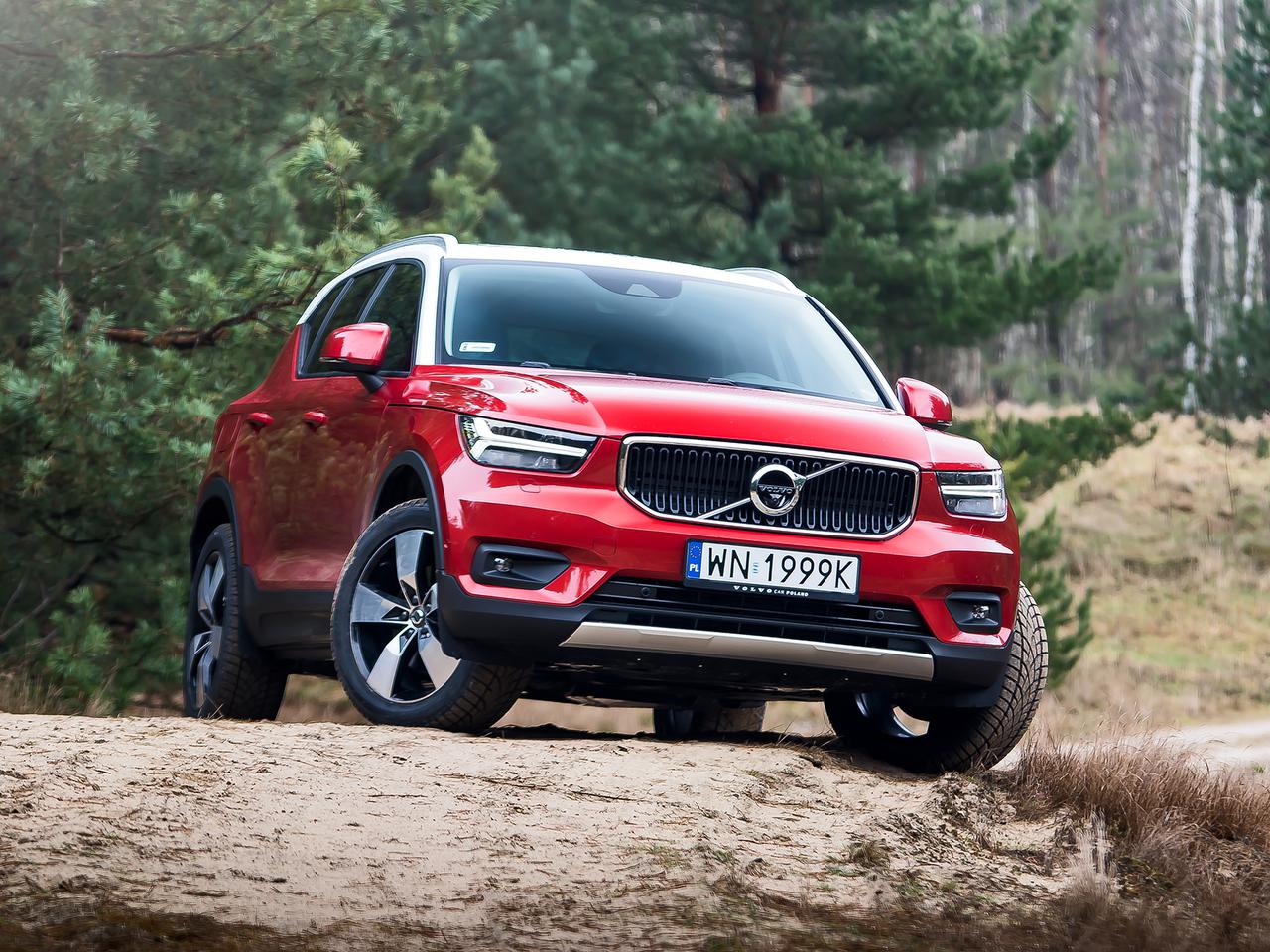 Volvo XC40 D4 AWD AT8 Momentum