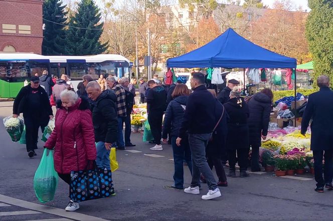 1 listopada na Cmentarzu Centralnym w Szczecinie
