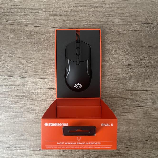 SteelSeries Rival 5 