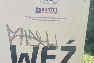 Wandale upatrzyli sobie Plenerowe biblioteczki