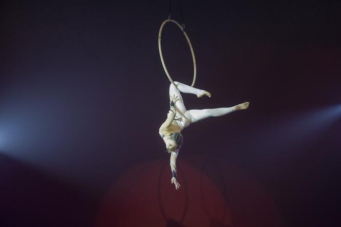 Diana Musajewa - młodziutka akrobatka z Ukrainy