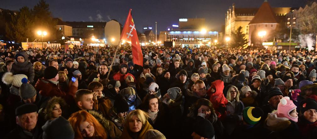 Światełko do nieba dla Pawła Adamowicza. 