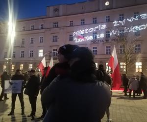 Marsz Pamięci Żołneirzy Wyklętych w Lublinie. Wcześniej odbył się laserowy pokaz