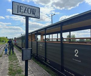 Rogowska kolej wąskotorowa. To perełka wśród zabytków techniki w Łódzkiem
