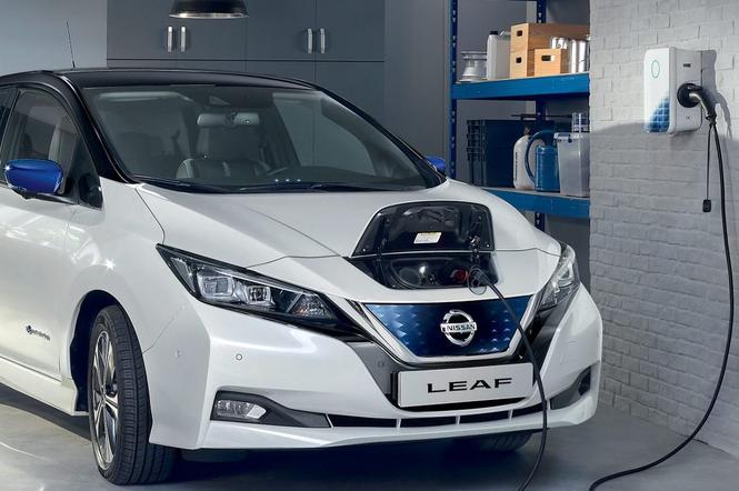 Nissan Leafa