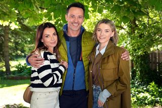 Barwy szczęścia, odcinek 3238. Kasia (Katarzyna Glinka), Mariusz (Rafał Cieszyński), Janka (Oliwia Drożdżyk)