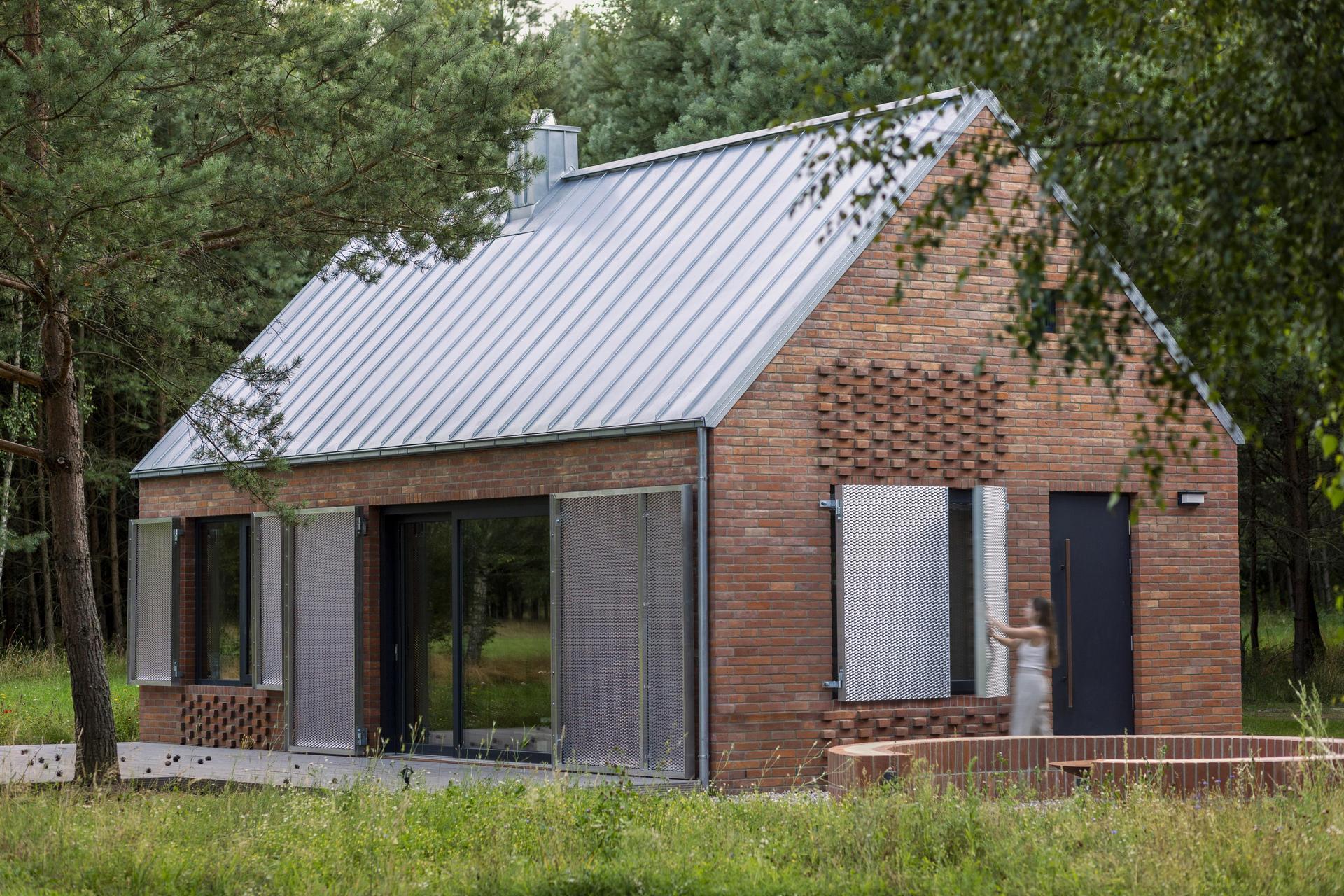 Dom Las na Kaszubach, proj. studio ọnụ