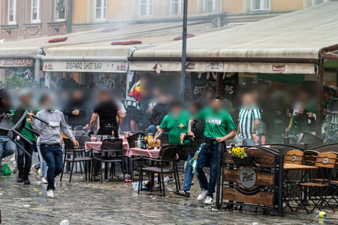 Awantura kibiców przed meczem Chelsea - Betis