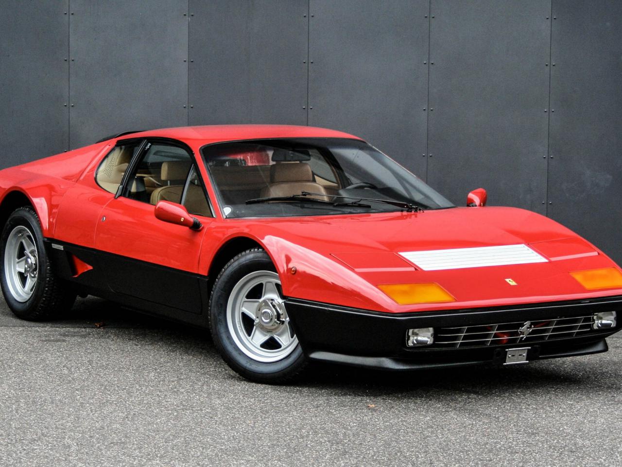 Ferrari 512 BBi rocznik 1982