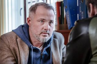 Pierwsza miłość, odcinek 3962: Bartek pójdzie siedzieć za napad z bronią. Pogrąży go Emilka - ZWIASTUN