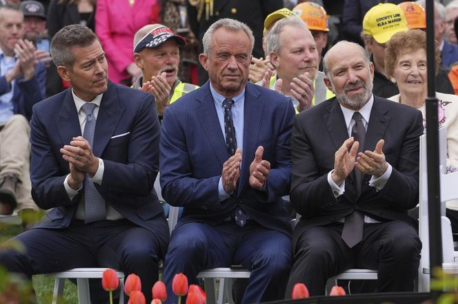 Trump ogłosił kolosalne cła. Tak ostro jeszcze nie było! "To bomba wymierzona w świat"